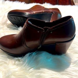 Dansko size 38. New without the box.